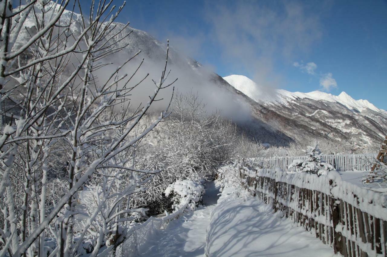 Roulottes Montagne Pyrenees Hotel Luz-Saint-Sauveur Luaran gambar